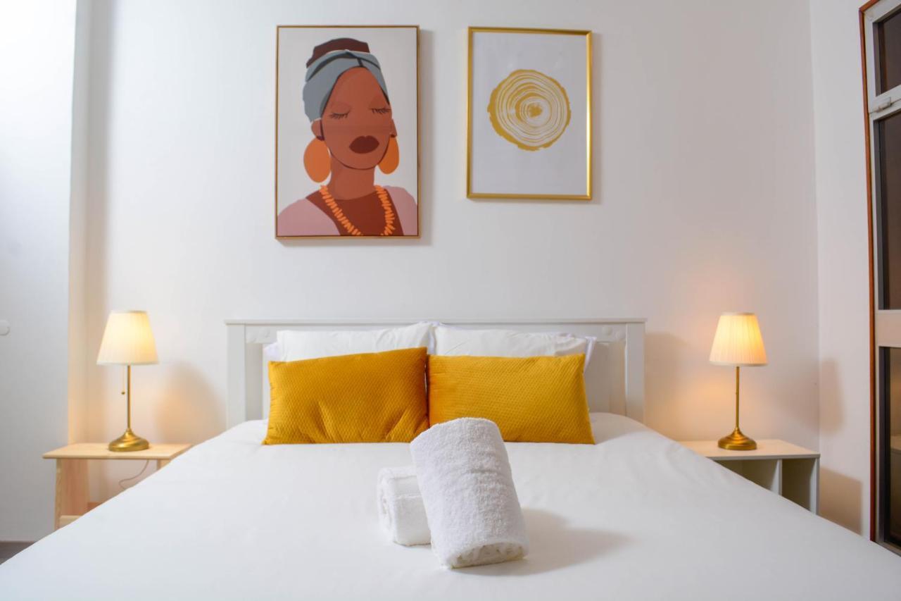 Travel & Live Marques Apartments Порто Екстериор снимка